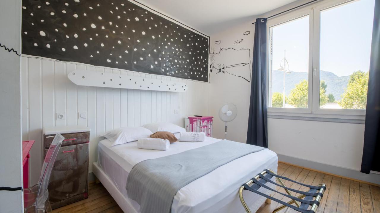 Hotel Mamie Jane Co-Munity Aix-les-Bains Exteriér fotografie