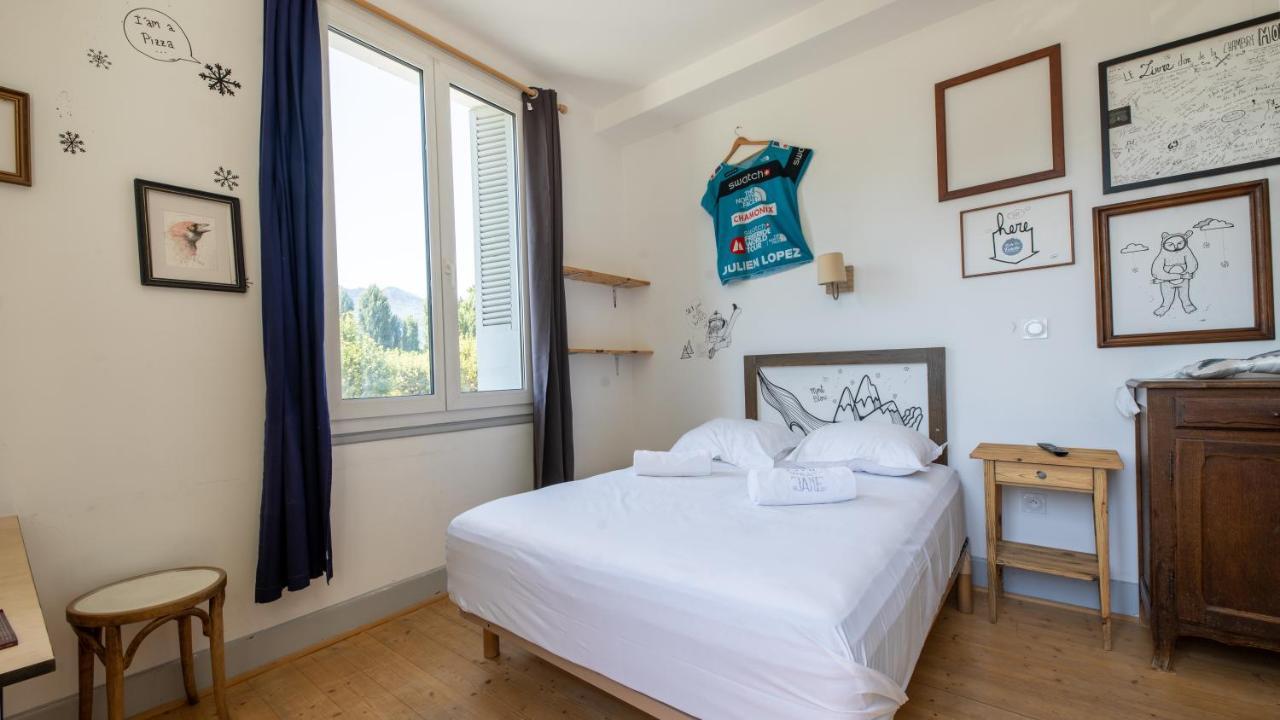 Hotel Mamie Jane Co-Munity Aix-les-Bains Exteriér fotografie