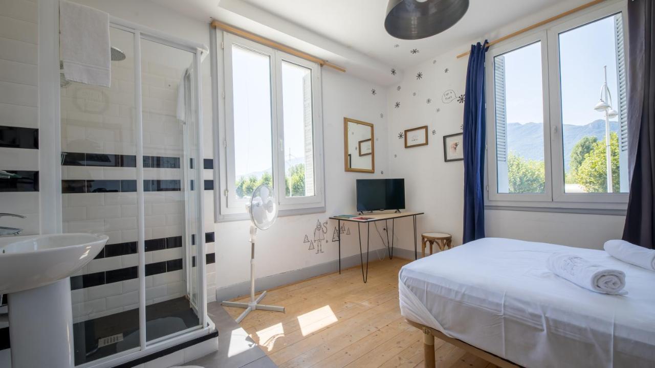 Hotel Mamie Jane Co-Munity Aix-les-Bains Exteriér fotografie